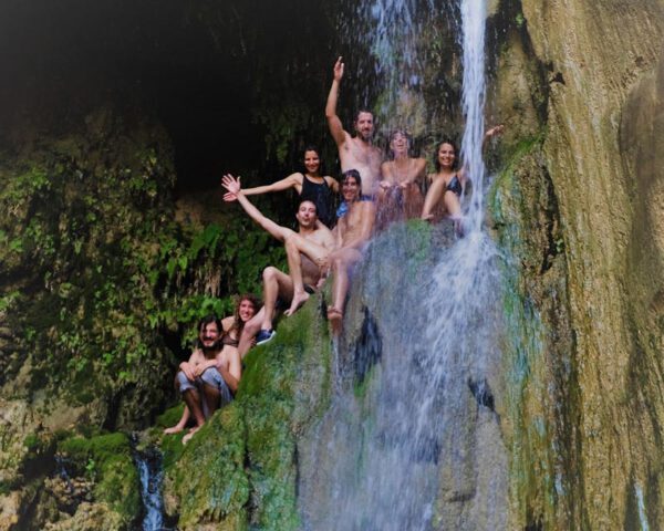 Flydeeper global community